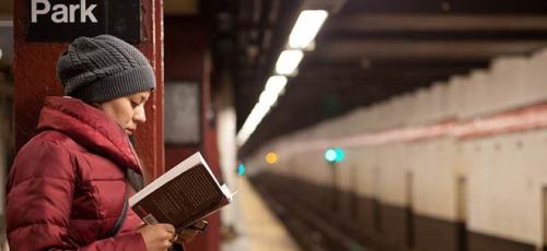 Hardcovers vs eBooks – Redefining Lifestyle