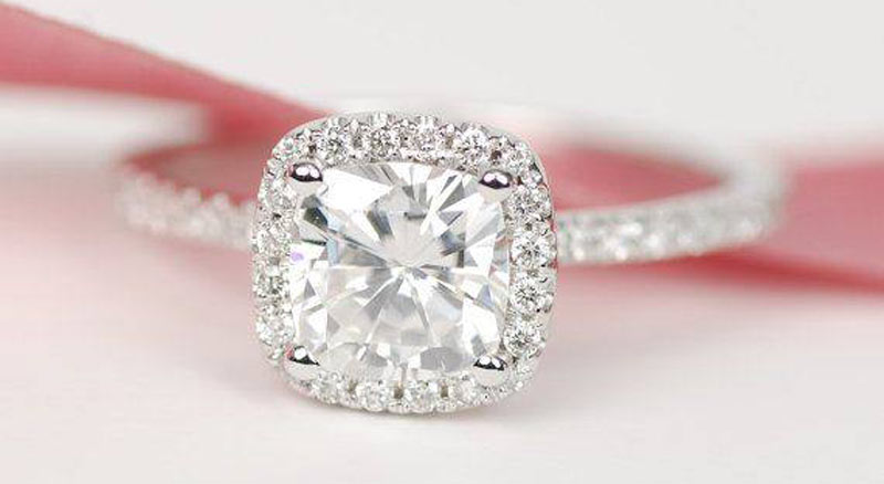 Engagement rings all you need to know