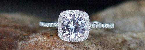 Moissanite engagement rings