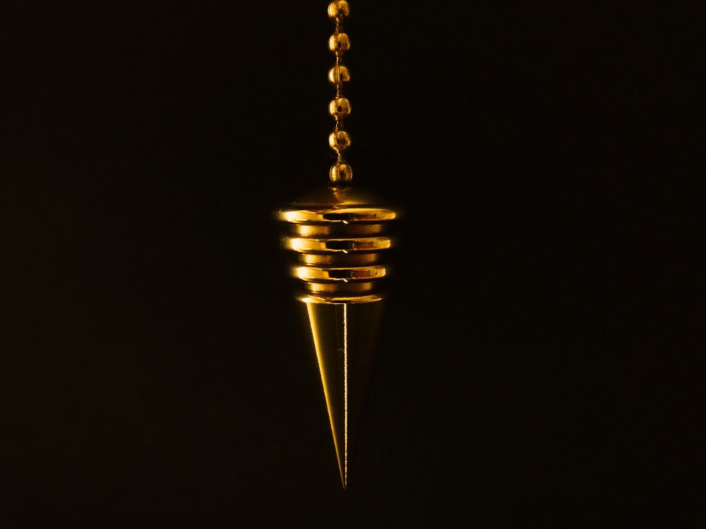 Pendulum Therapy How To Balance Body Energy For Spiritual Healing Lifestyle Updated 
